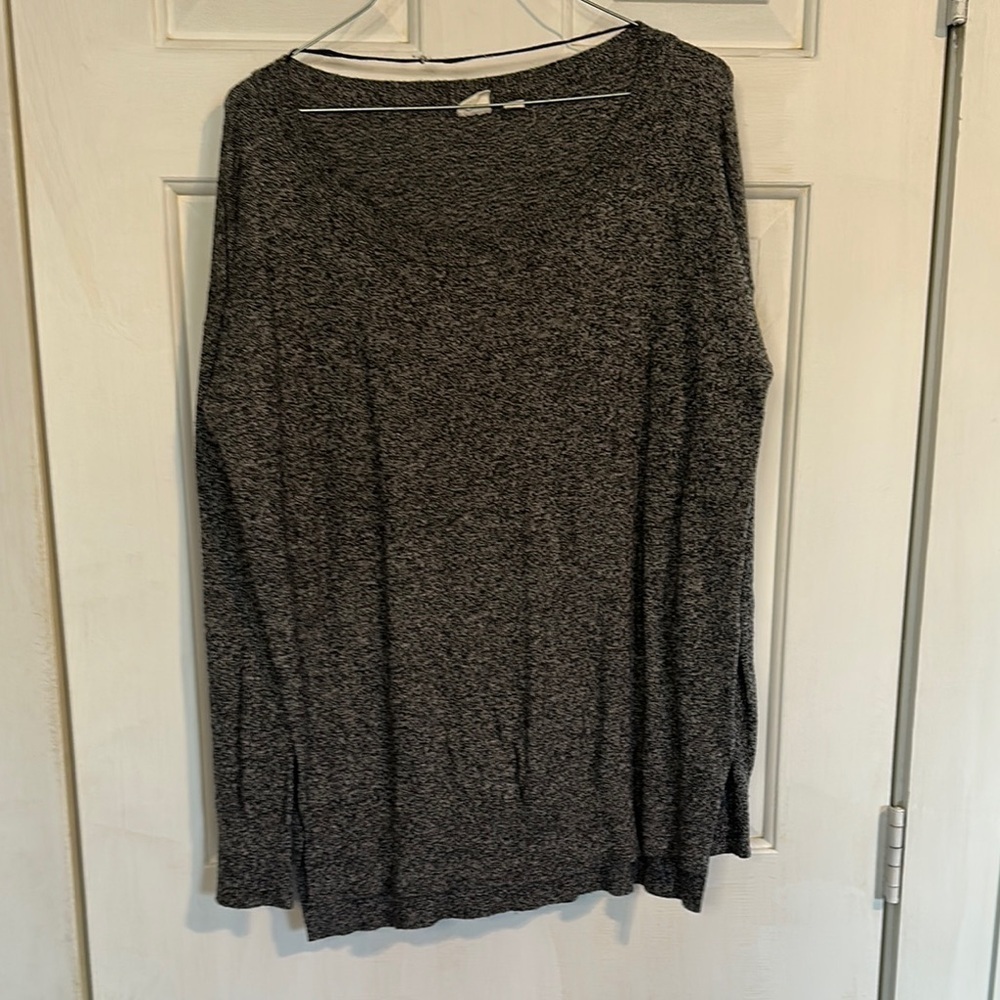 Gap light weight dark grey sweater womens size small
